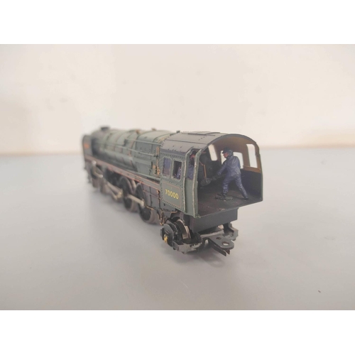 131 - Hornby Railways. Four boxed 00 gauge models to include BR 'Britannia' Class 7P6F 4-6-2 steam locomot... 