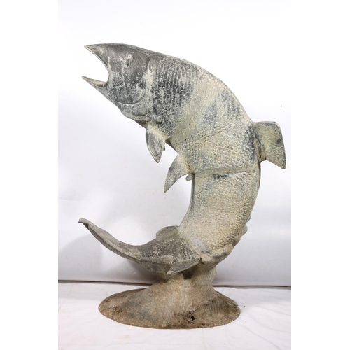 703 - Cast metal garden water fountain in the form of a jumping fish, 90cm.