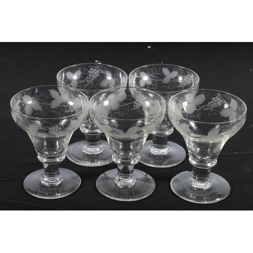 450 - Set of five 19th c. stemmed dishes with etched fruit and vine decoration, 13cm.