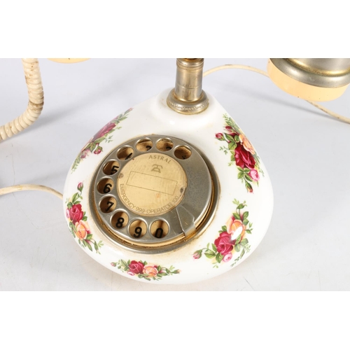 475 - Royal Albert Country Rose telephone, 