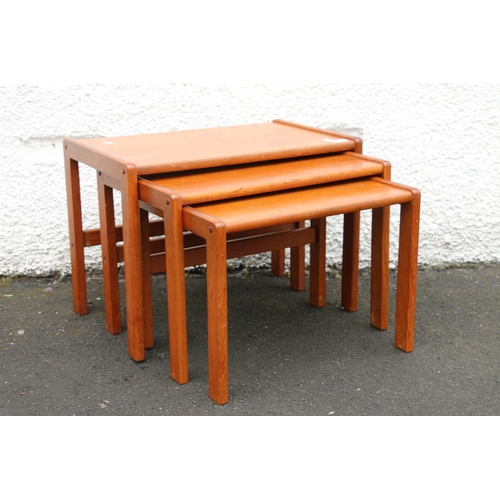 609 - Mid-20th century style teak nest of three tables, largest 59 x 37 x 43cm.