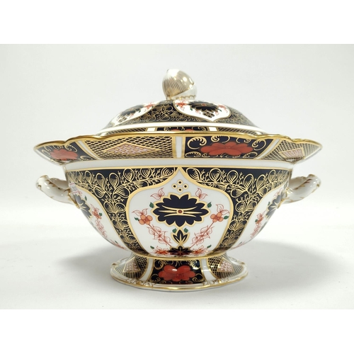 253 - Royal Crown Derby English bone china Imari tureen with cover, No. 1128, approximately 32cm high.