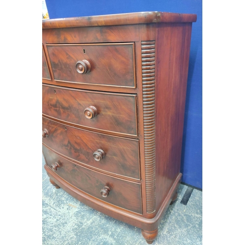 360 - Victorian mahogany bow front chest of drawers, with two short drawers above three long drawers, with... 