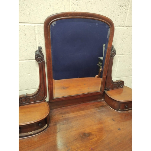 362 - Victorian mahogany bow front dressing table, with swing mirror above two small drawers with a furthe... 