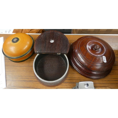 134 - Three antique trinket jars and set of small bellows.