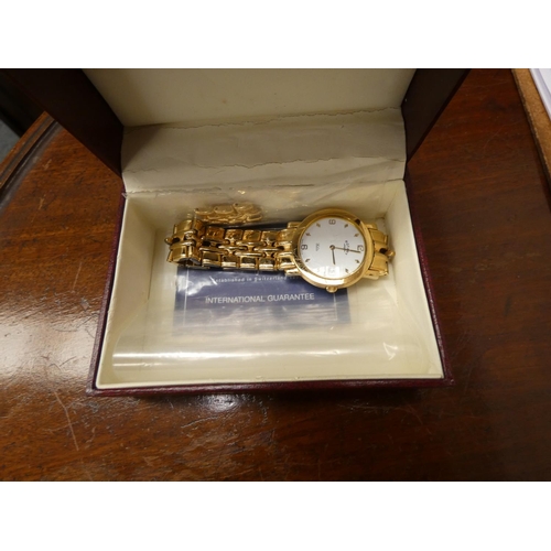 299 - Modern men's Rotary wristwatch with box.