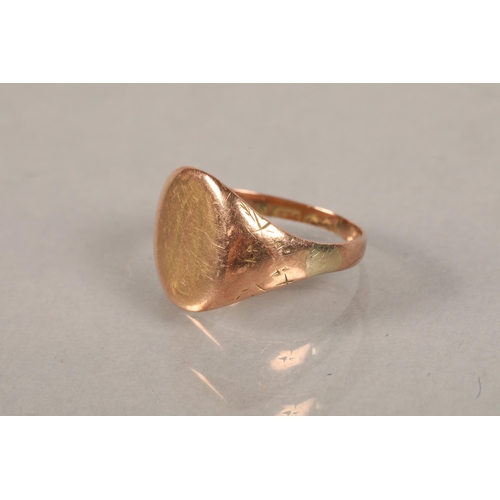 61 - gents 9ct gold signet ring 1.8g