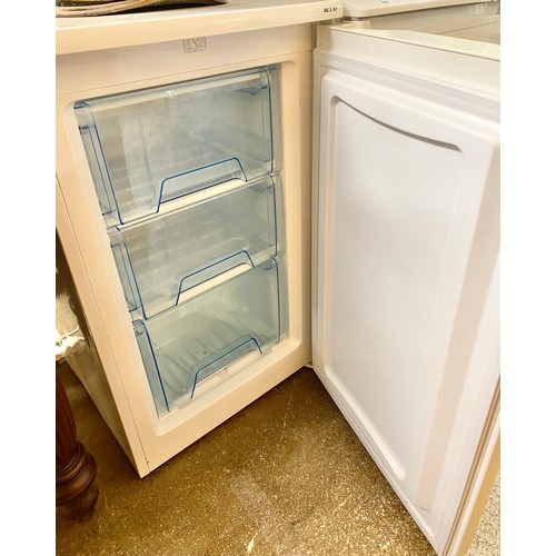 582 - White Lec freezer