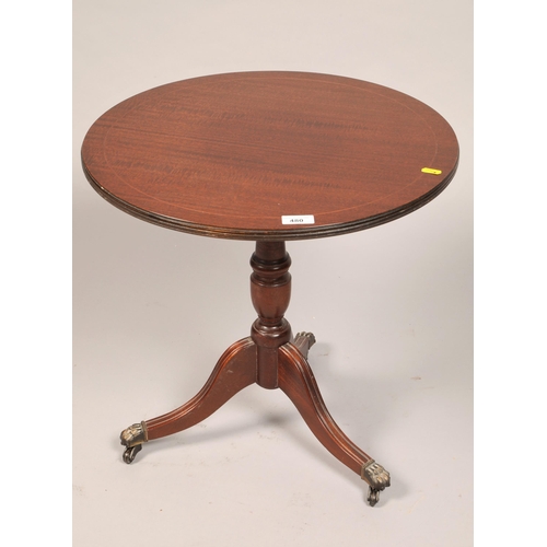 480 - Two occasional tables (2)