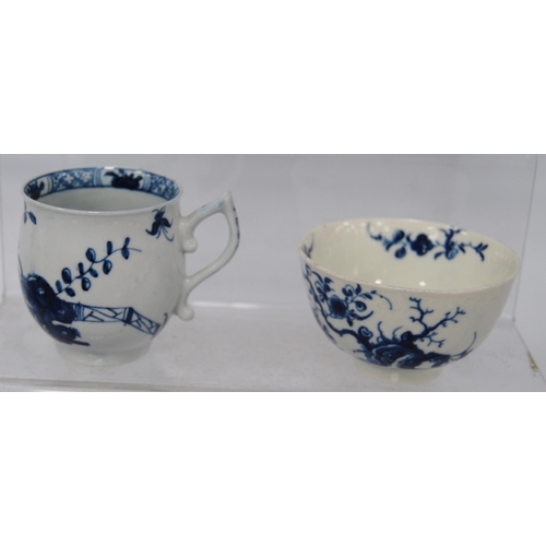 257 - Group of 18th century Caughley and similar porcelain to include coffee cups, tea bowl and tea cups w... 