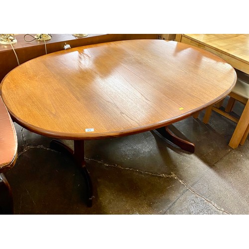 573 - Mid century extendable Teak dining table