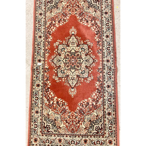 608 - Persian style rug 88 x 183 cm