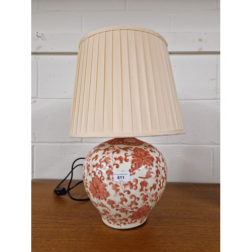 611 - Oriental style table lamp