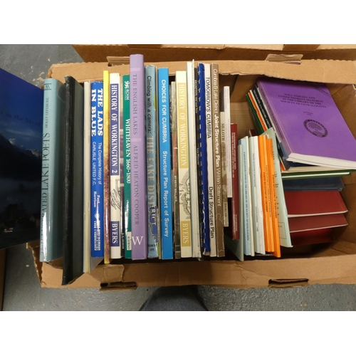 540 - Two boxes of modern books, Lakeland interest.