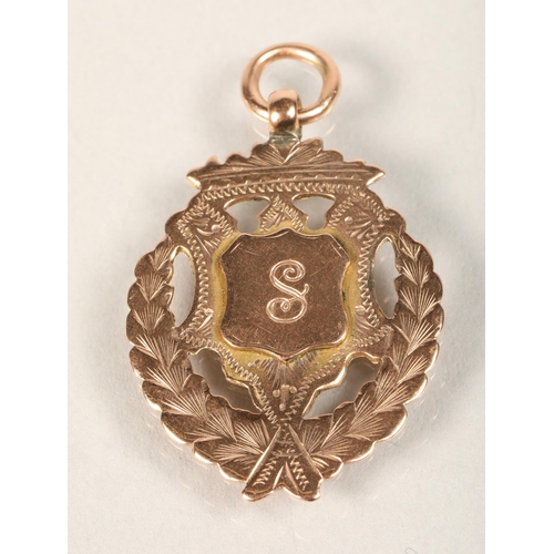 73 - 9ct rose gold medallion pendant engraved with letter 'S' to front and 1907 to reverseweight 5 grams... 
