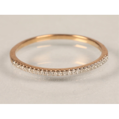 80 - Ladies 10k gold half eternity ring set with small Diamondsring size Q