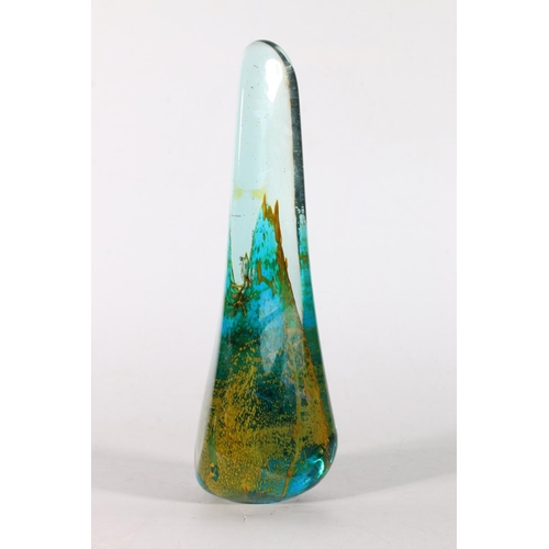 87 - Art glass sculpture of obelisk form, designed by Michael Harris for Mdina glass, 26cm.