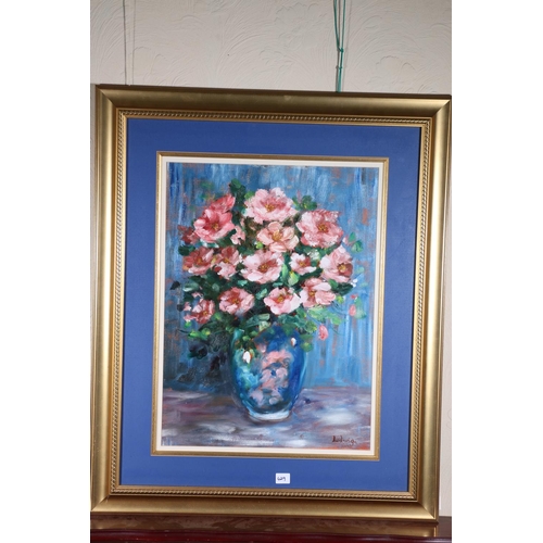 429 - GABRIELLE LUDWIG, Still life vase of roses, oil painting, signed and dated '94 lower right, 60cm x 4... 