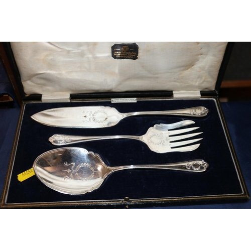 102 - Three piece ep dessert servers and two sets of six teaspoon and tongs, all cased