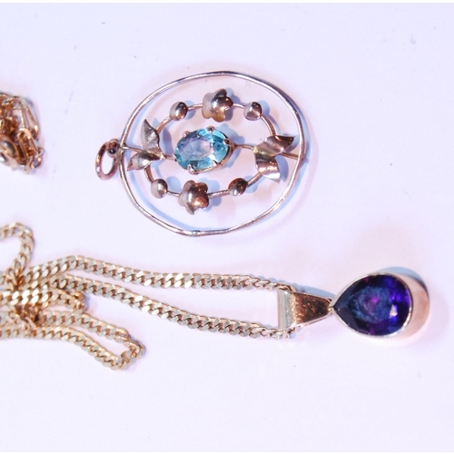 71 - Aquamarine pendant and necklet, 9ct gold, and another with amethyst pendant, 10.3g.