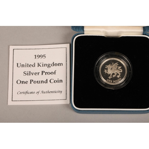 188 - 1996 Silver proof crown, 1997 proof crown, 1995 silver proof one pound coin, 1996 silver proof two p... 
