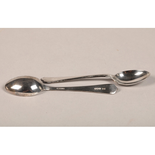 194 - Six silver teaspoons in fitted case 91.2 grams