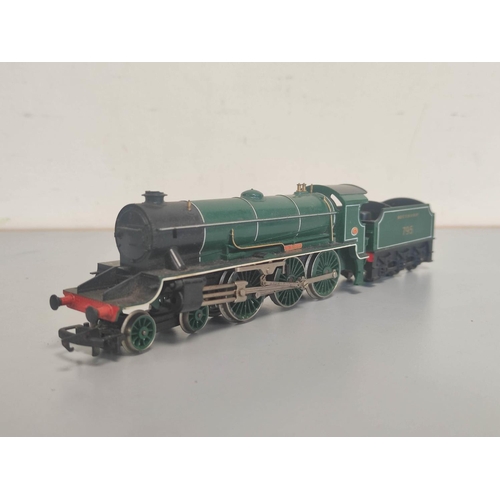 111 - Three Hornby 00 gauge locomotives to include two BR dark blue 4-6-2 Class A3 'Prince Palatine' locom... 