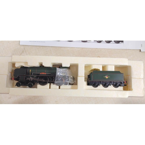 80 - Hornby. Four boxed 00 gauge model locomotives to include R2845 Schools Class 4-4-0 30901 