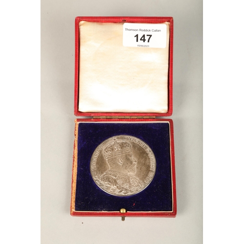 147 - Boxed Edward VII 1902 coronation medal