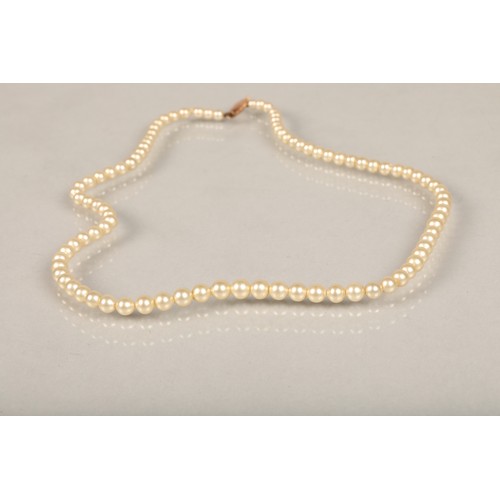 119 - Ladies graduated pearl necklace with 9 ct gold clasp