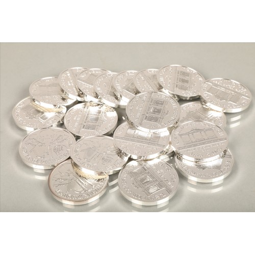 138 - Collection of 260 Silver 1.5 Euro coins from Republik osterreichtotal weight 8060 grams