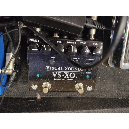 439 - Collection of guitar and effects pedals to include Visual Sound VS-XO overdrive pedal, Boss Chorus E... 