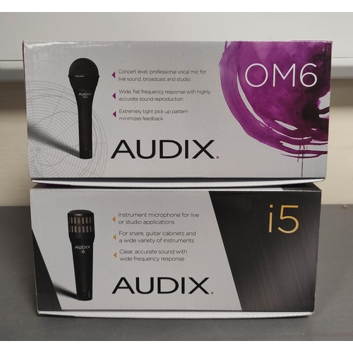 443 - Two boxed Audix microphones to include an i5 Cardiod microphone and an OM6 Dynamic Hypercardiod micr... 