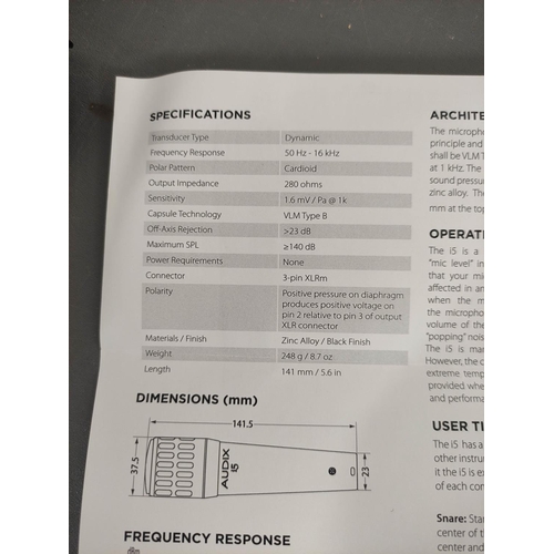 443 - Two boxed Audix microphones to include an i5 Cardiod microphone and an OM6 Dynamic Hypercardiod micr... 