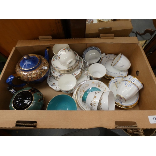 120 - Vintage tea pots and tea ware including Susie Cooper.