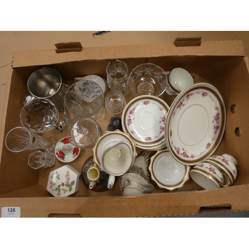 126 - Household and decorative items including tea ware.