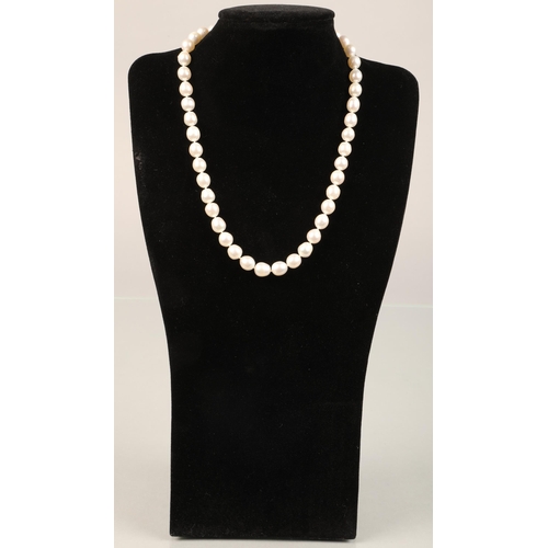 63 - Assortment of pearl jewellery to include necklaces, bracelet, earrings, some set in stirling silver ... 