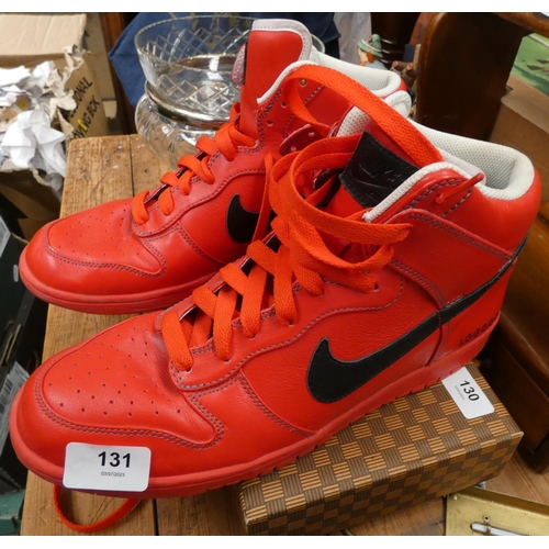 131 - Pair of Nike Air red trainers - Size 10