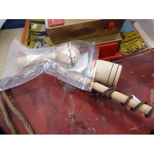 18 - Assorted children's games to include a Meccano set, Codeg cash register and other toys.