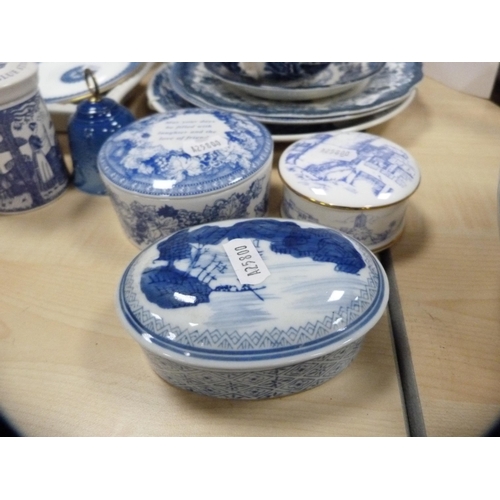 218 - Reproduction blue and white Chinese-style planter, Staffordshire-style jug, blue and white jars and ... 
