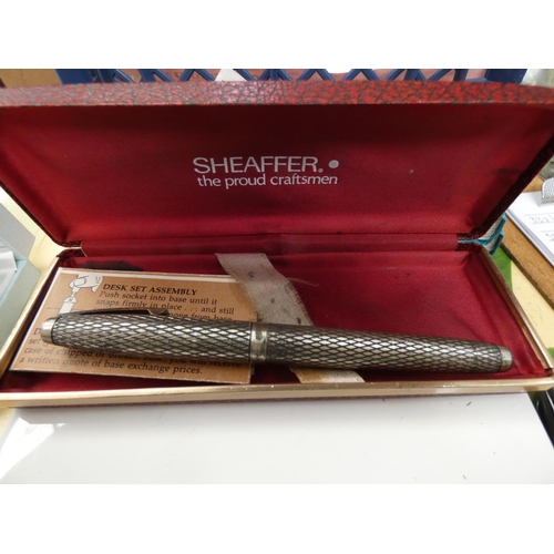 340 - Silver Sheaffer fountain pen with 14ct gold nib. 