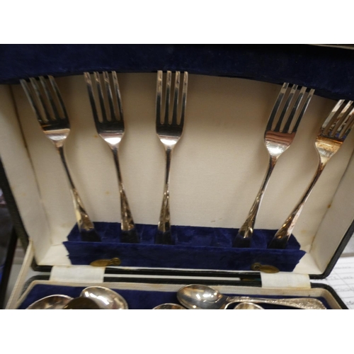 347 - Box of epns and other cutlery.