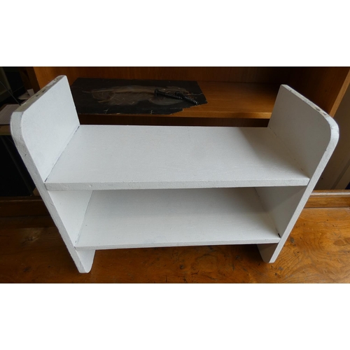 464 - Set of white painted shelves and a small mahogany oval table (2)