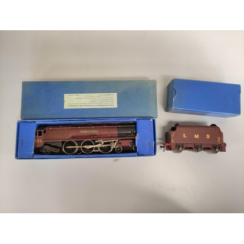 374 - Boxed Hornby Dublo OO gauge Duchess of Atholl EDL2 (6231) locomotive and an LMS Tender D2 DR352. (2)