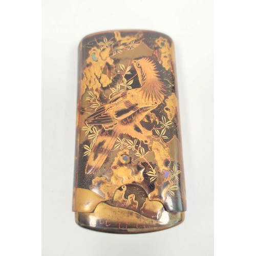 148 - Tortoiseshell lacquered cigar case of rounded rectangular shape, depicting exotic birds, 11cm.