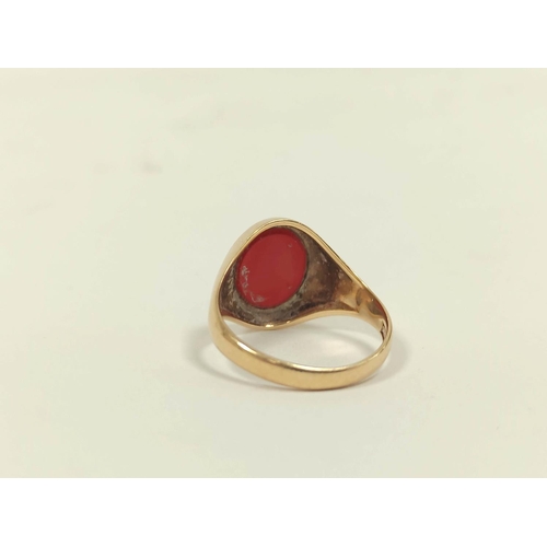 75 - 9ct gold signet ring, with oval carnelian, and another onyx, 7.5g gross, sizes 'U' and 'R'.