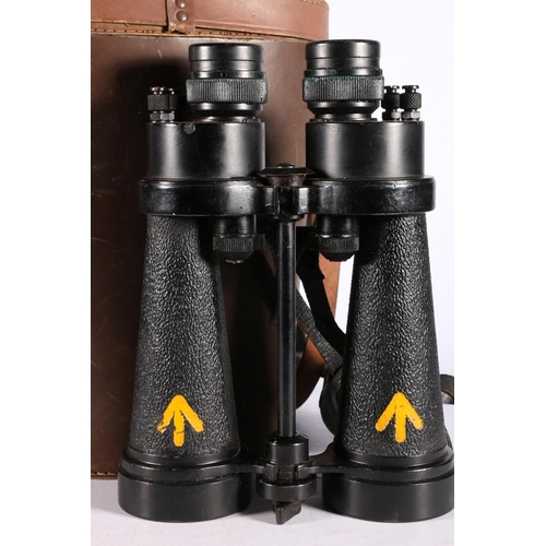 192 - Pair of Barr & Stroud binoculars, marked with broad arrow, 25cm high, along with a travelling ca... 