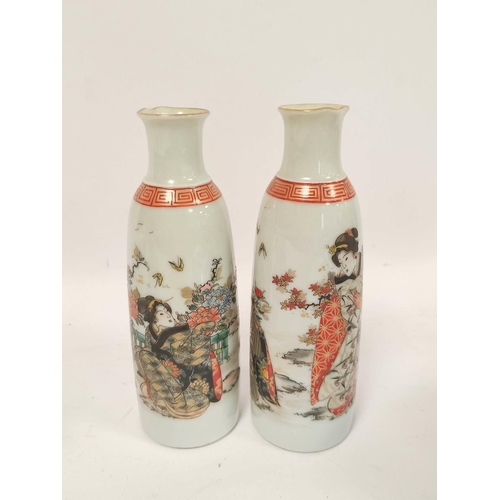 336 - Japanese porcelain to include a Fukugawa koro with cover, 15cm, and two similar spill vases, a pair ... 