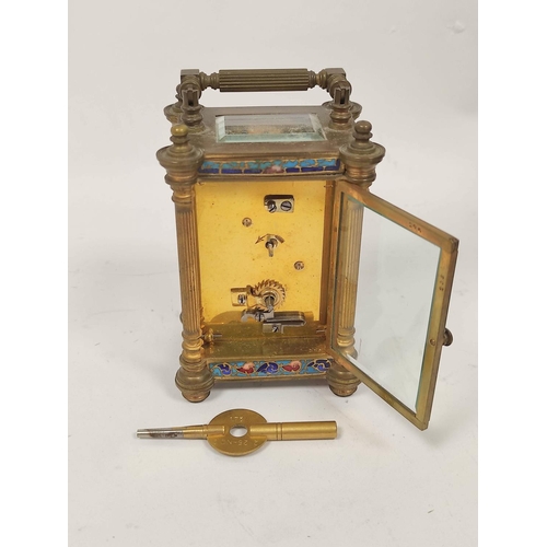 183 - Carriage timepiece with replaced lever platform, in champlevé enamel case of Anglaise style, 11cm.