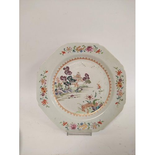 317 - 18th century Chinese and English porcelain decorated in the oriental palette, to include a sparrow b... 